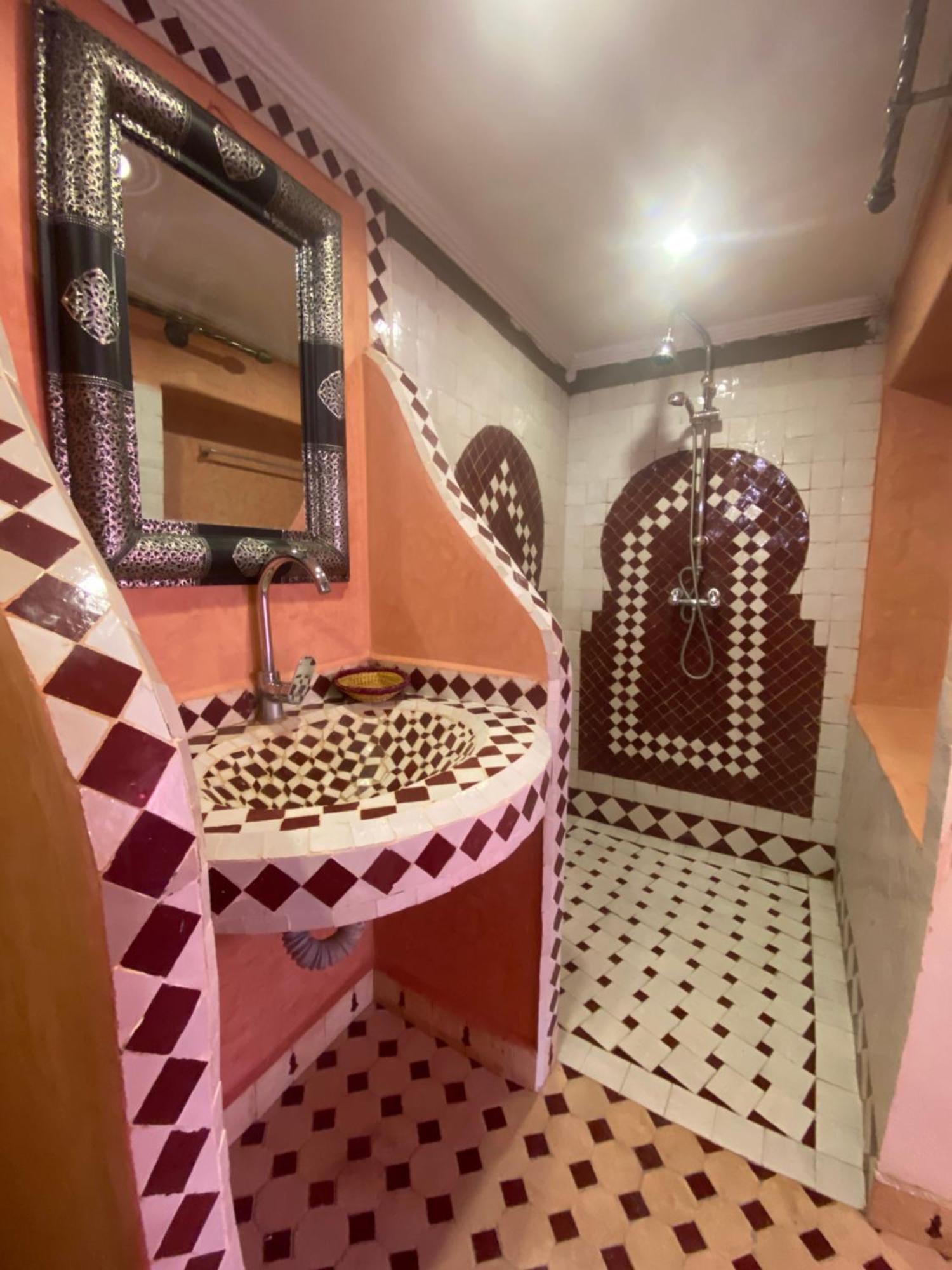 Tafsut Dades Guesthouse Stay With Locals Tamellalt  Exterior foto